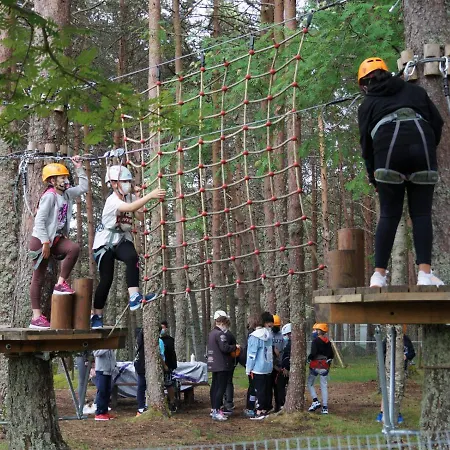 Aparthotel Estacion De Montana