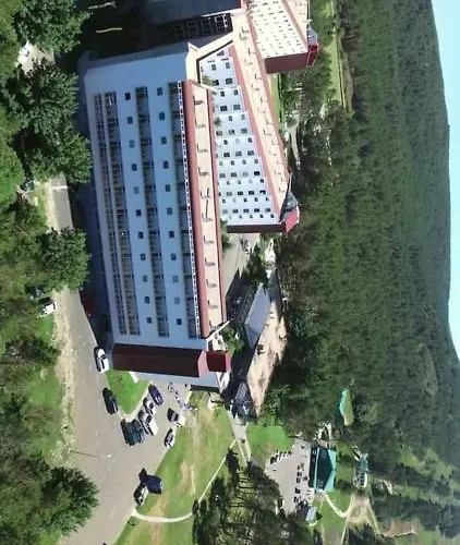 Estacion De Montana 아파트호텔 3*